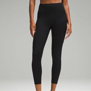 Fast and free high-rise tight 25”